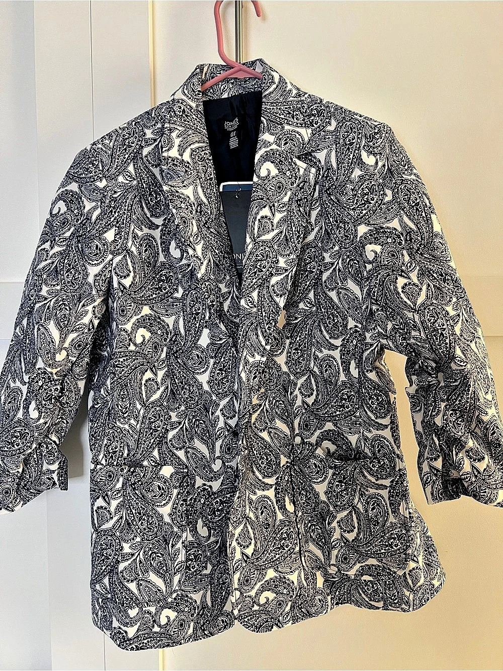 Jones New York Paisley Blazer in Blue & White Size Small NWT